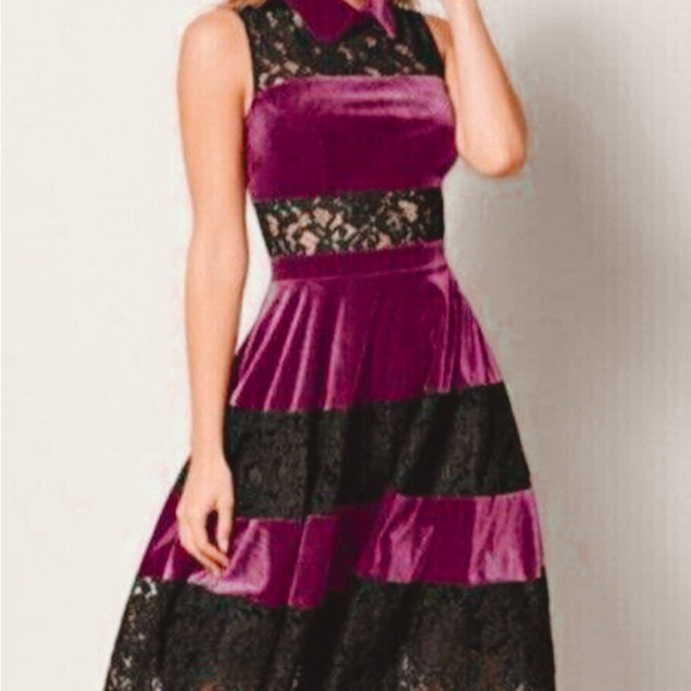 Elegant Velvet and Lace Dress in Plum/Wine and Black